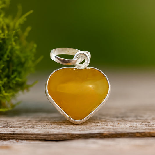 yellow aventurine heart shape pendant reiki crystal healing