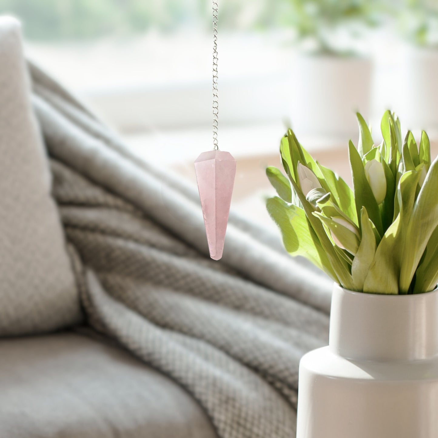 Pink-Rose-Quartz-Crystal-Dowsing-Pendulum