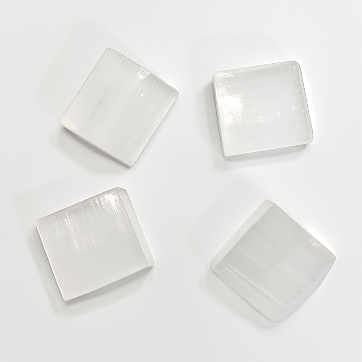 vastu-selenite-crystal