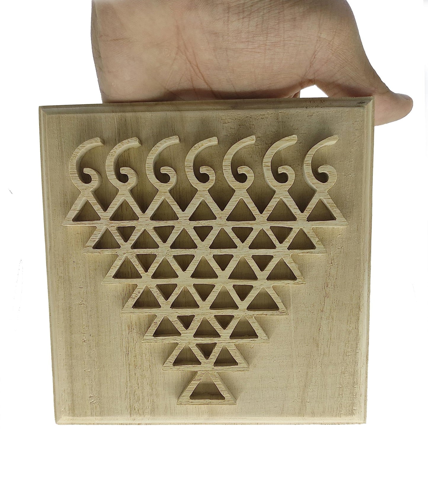 Sriparni Wooden Saraswati Yantra Vastu