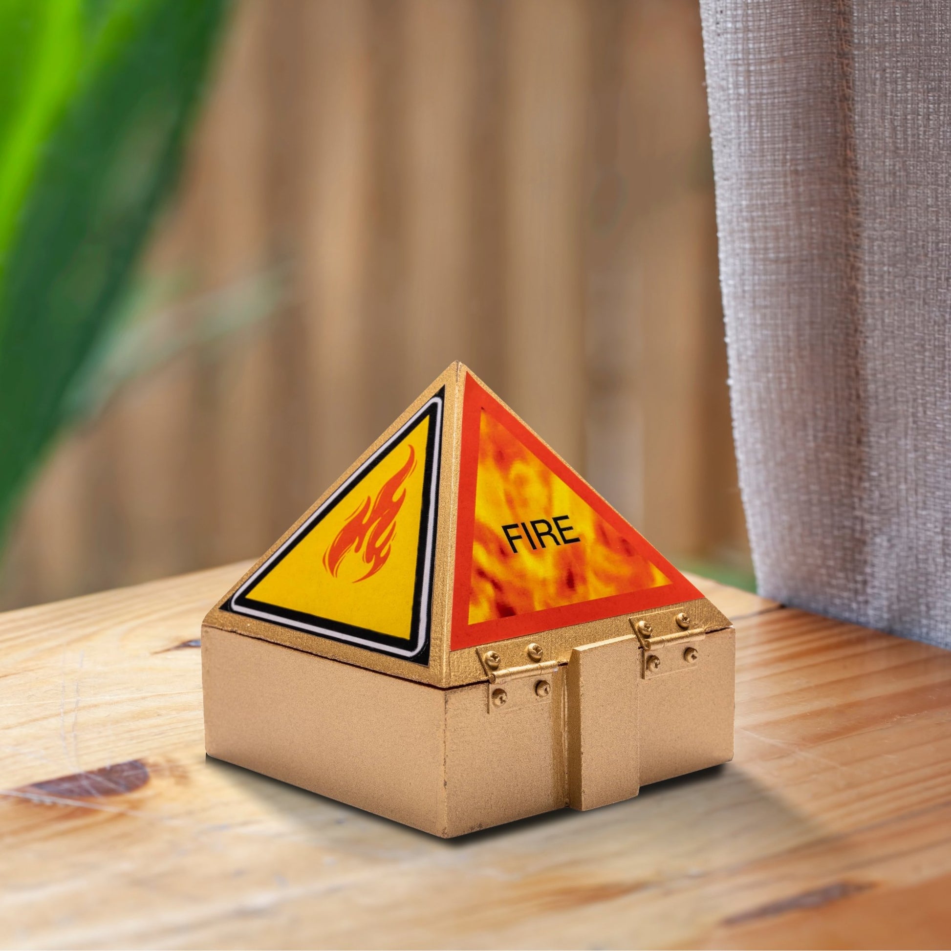 Vastu-Fire-Pyramid 2