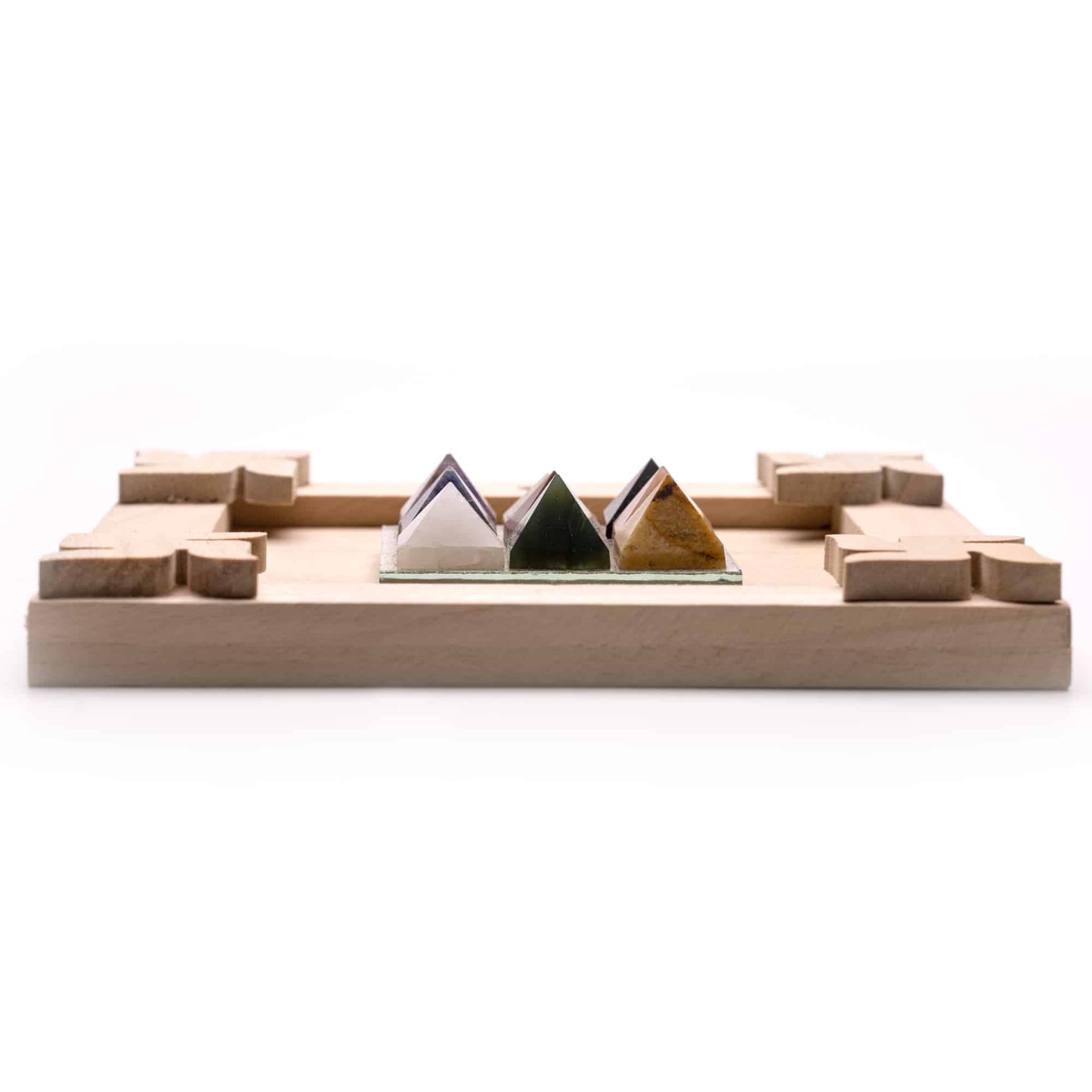 Brahma Pyramid for Vastu Dosh Nivaran of Brahmasthan Center of House - plusvalueindia