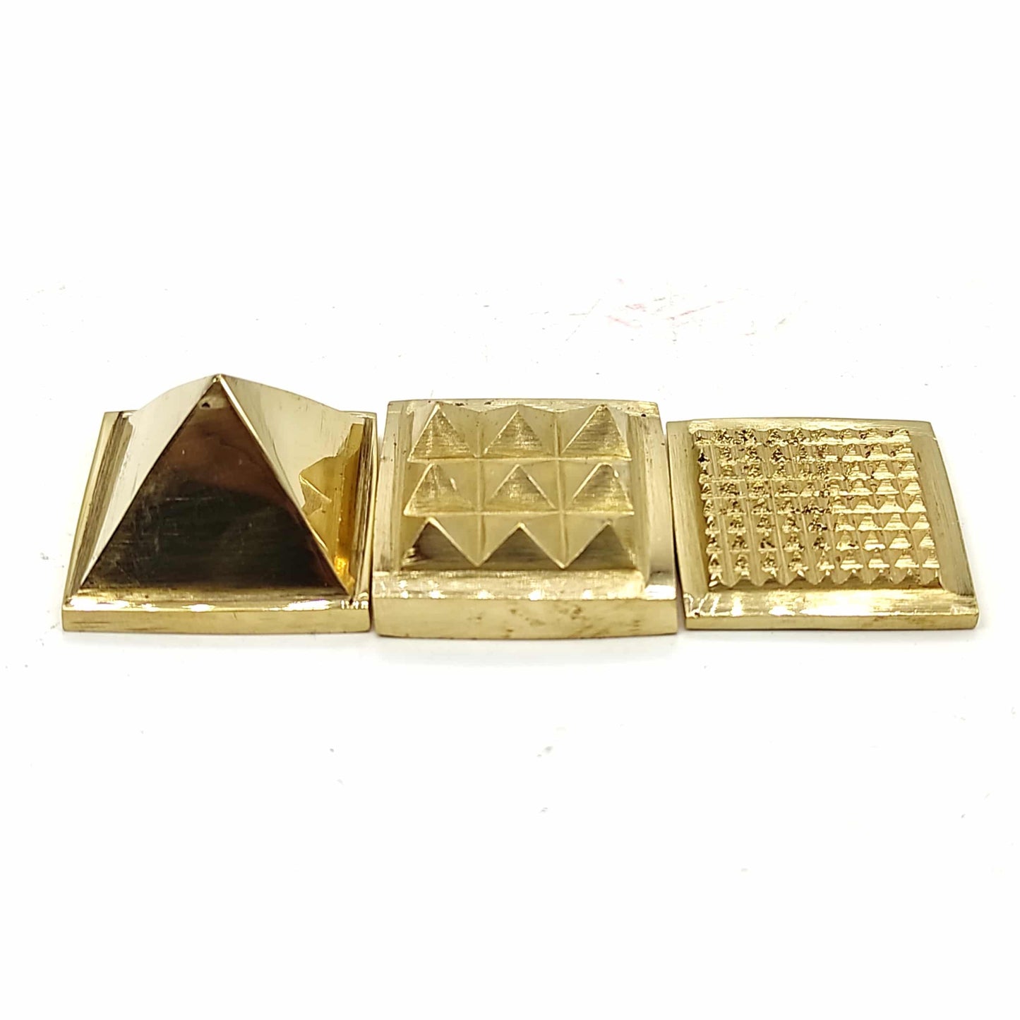brass vastu pyramid 1inch set product