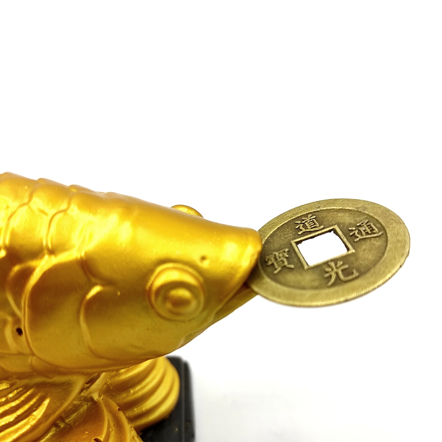 feng shui arowana fish golden colour statue product