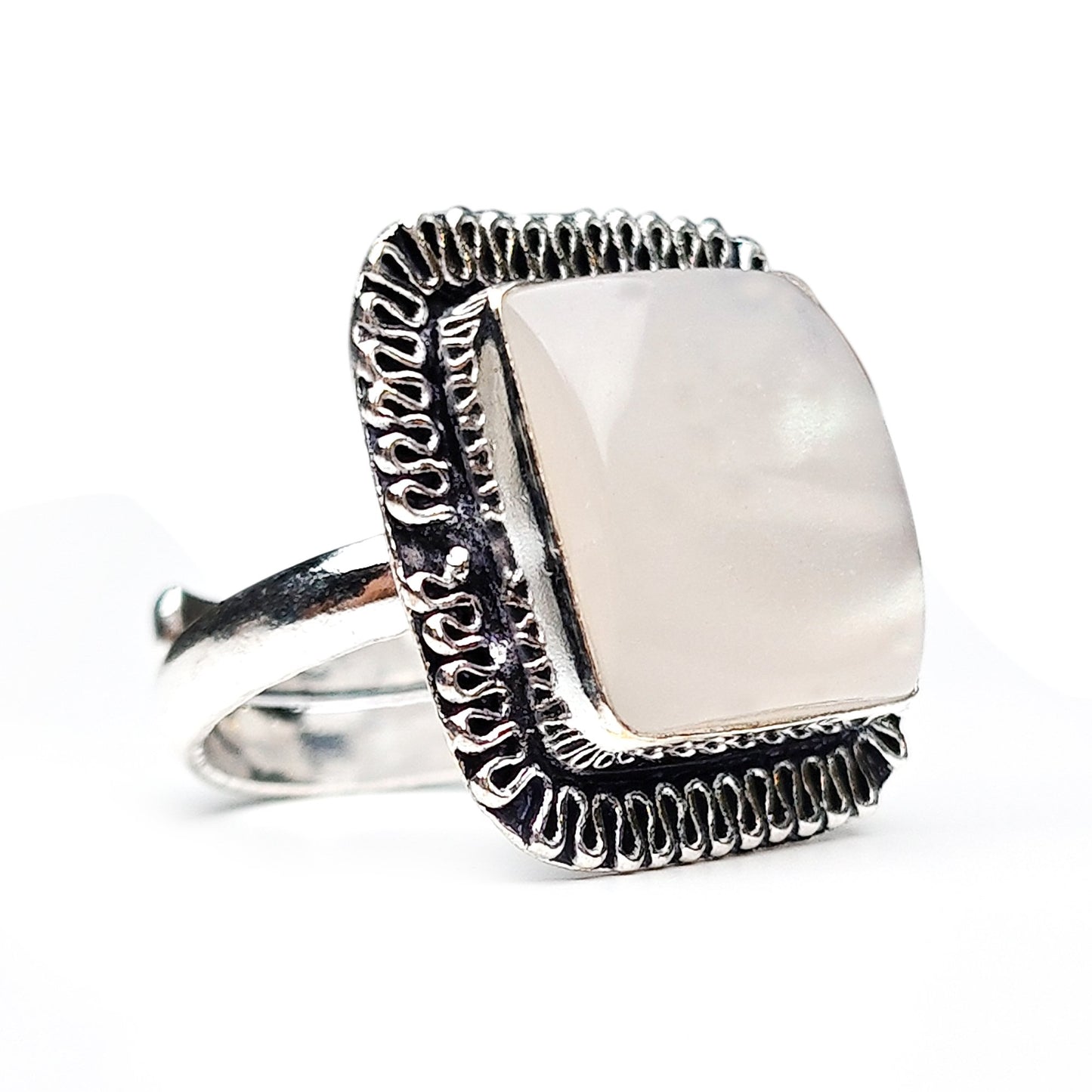 mother-of-pearl-ring