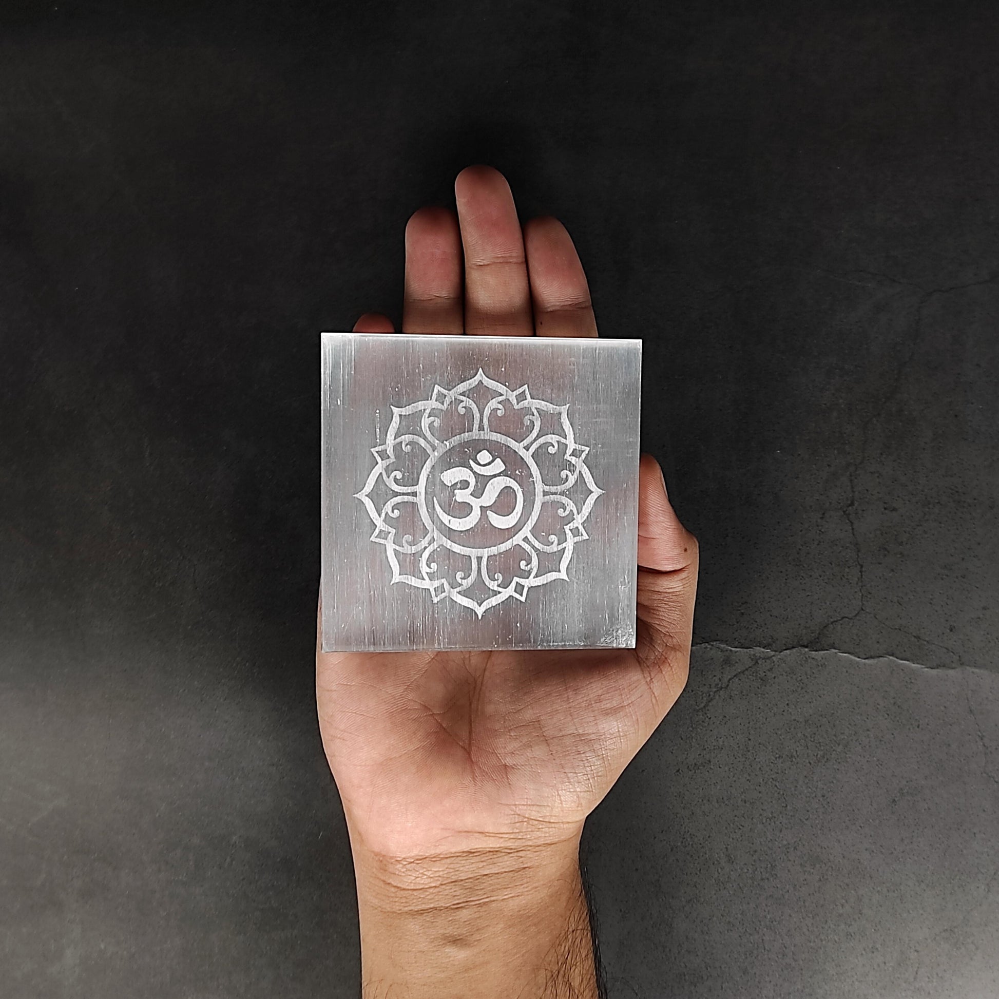 square-plate-om-symbol