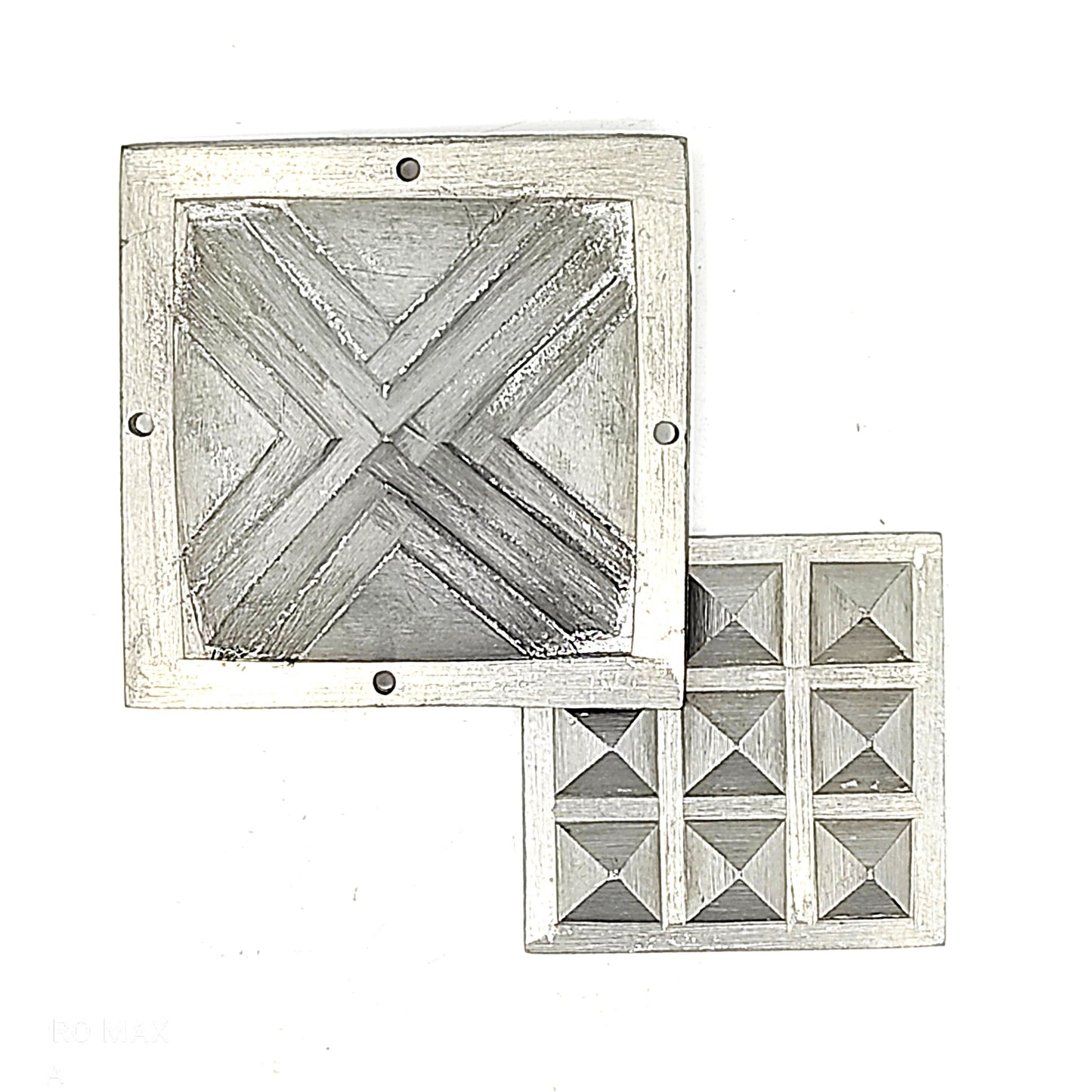 zinc pyramid set 2.5inch vastu