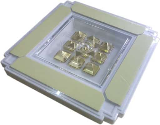 Jiten Table Max Gold Pyramid