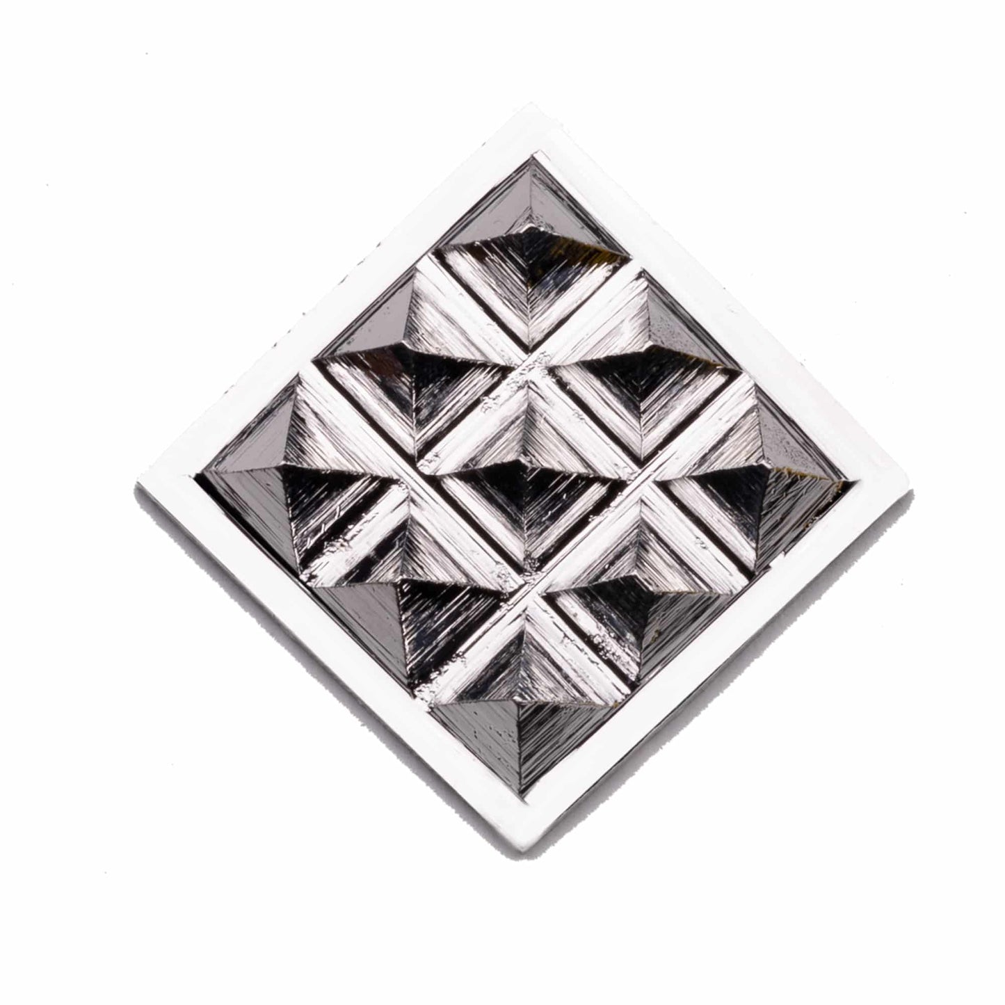 copper-pyramid-chip-silver-plated
