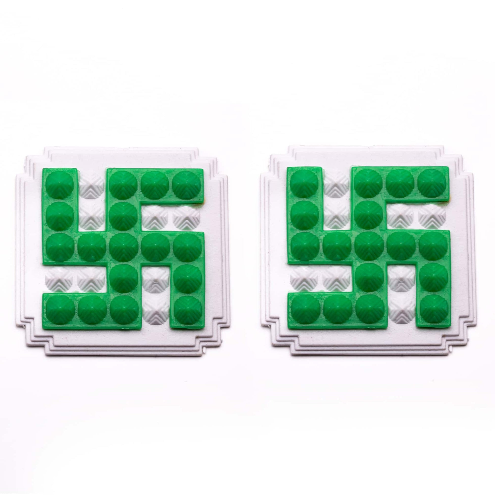 green swastik pair vastu