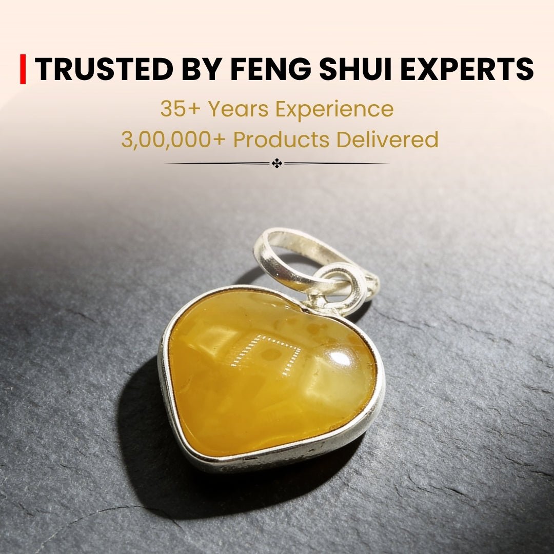 Yellow Aventurine pendant infographic highlighting Solar Plexus Chakra alignment, self-worth, and decisive action