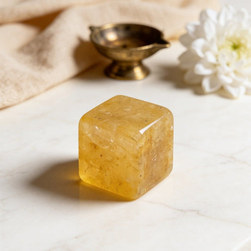 Earth Vastu Cubes-Yellow Citrine Quartz Size 0.5 Inches - plusvalueindia