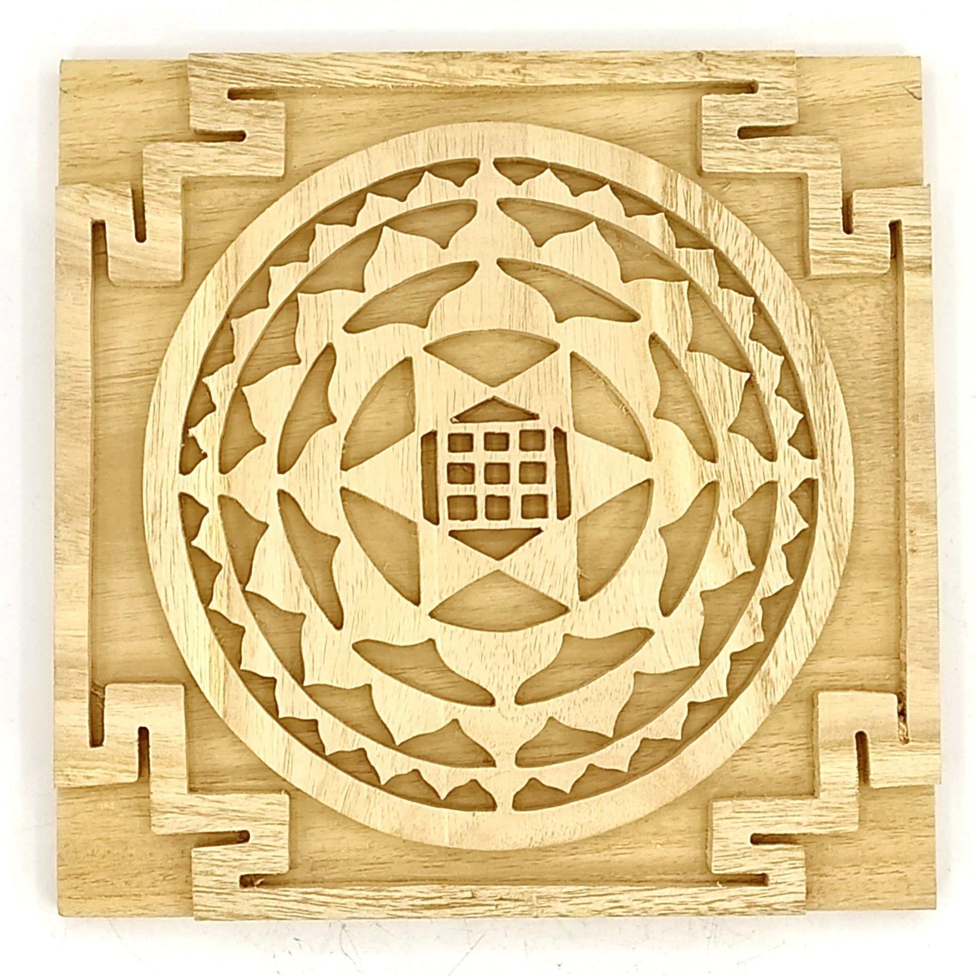 sriparni wooden kuber yantra vastu