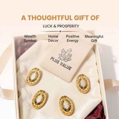 four-ingot jute bag set held in hand to show its compact size