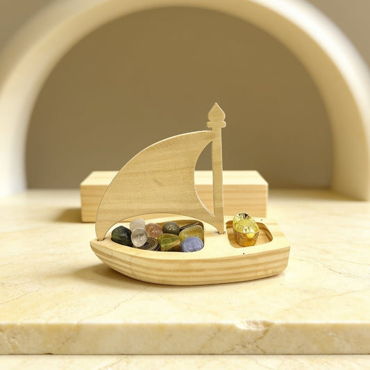Vastu Feng Shui Ship With Ingot and Crystals for Abundance of Wealth - plusvalueindia