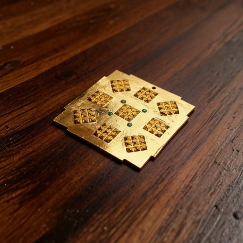 Vastu Pyramid Space Healing & Sleeping Plate - plusvalueindia